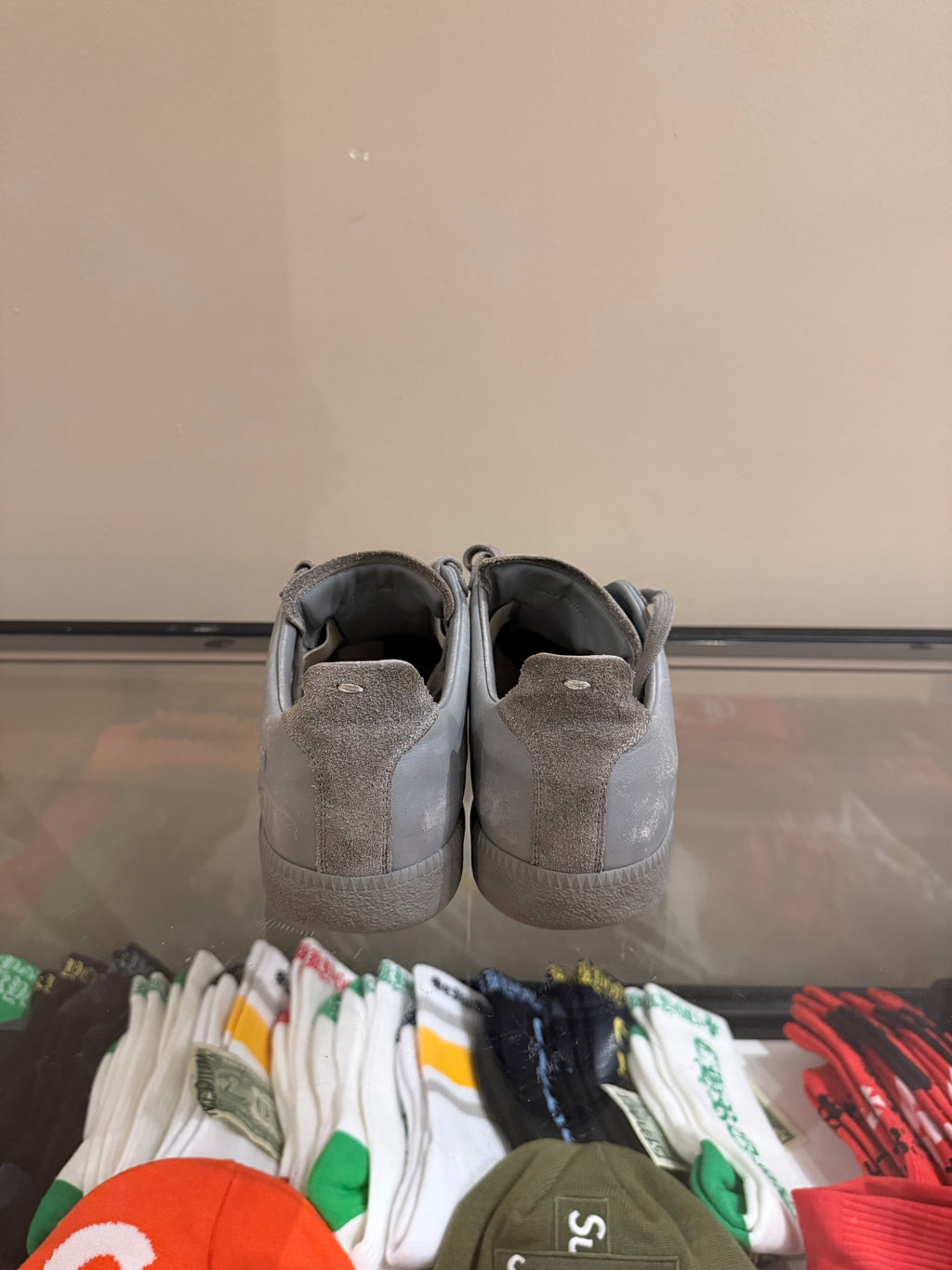 Maison Margiela Replica GATS
- Grey