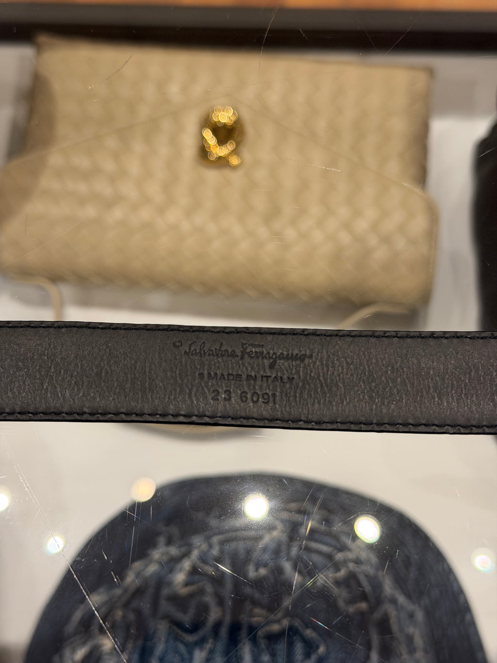 Salvatore Ferragamo Leather Belt - Black Gold