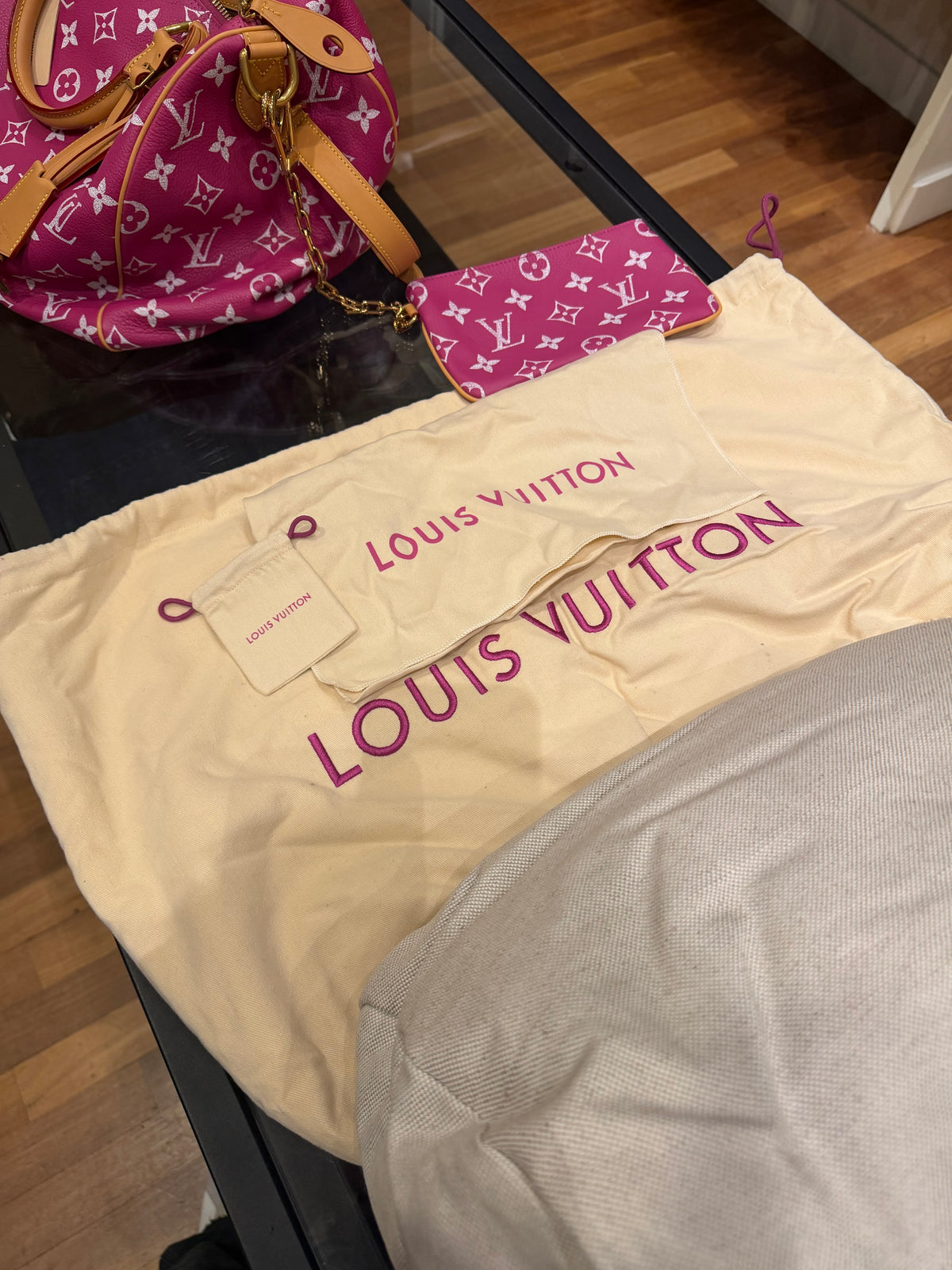 Louis Vuitton P9 Speedy 40 Bandouliere Pink Agate Duffle Bag