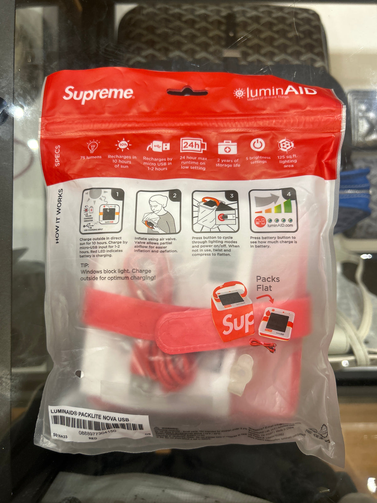 Supreme x LuminAID Packlite Nova USB