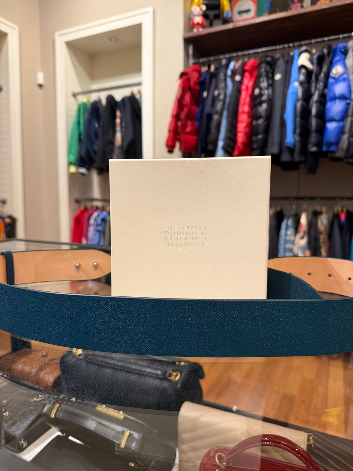 Maison Margiela Four Stitch Grained Leather Belt - Blue
