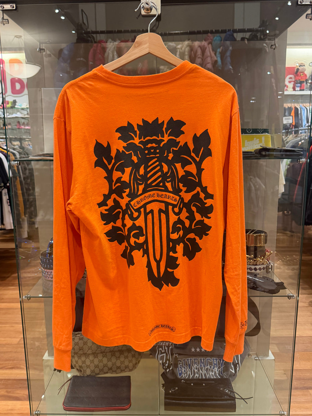 Chrome Hearts Vine Dagger
LS - Orange