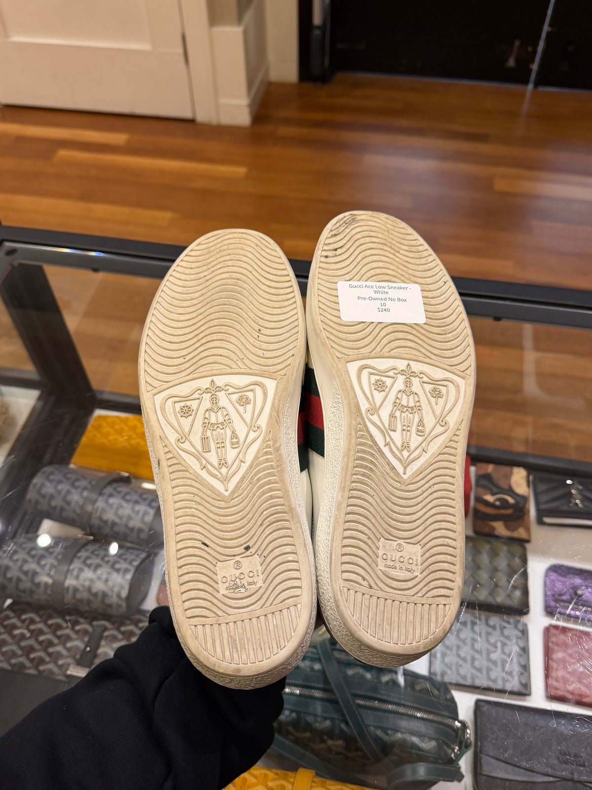 Gucci Ace Low Sneaker -
White