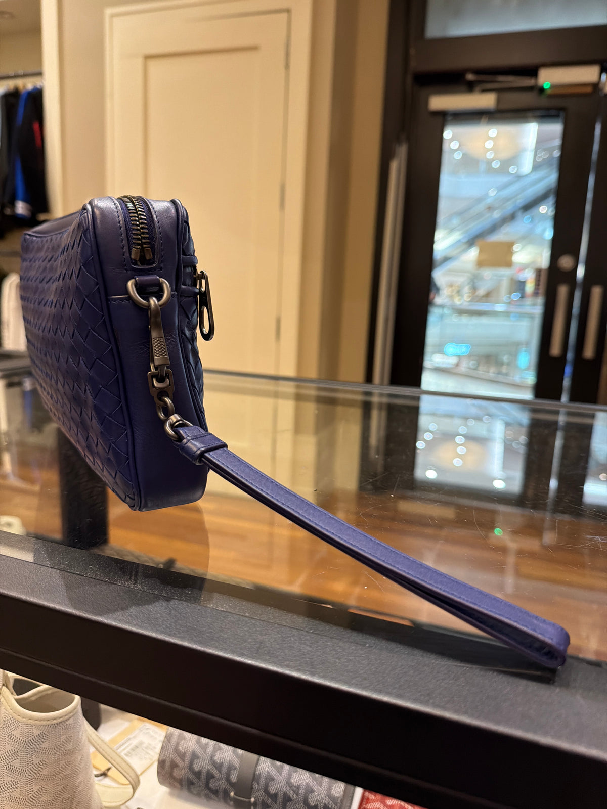Bottega Veneta Intrecciato Woven Leather Pouch - Blue