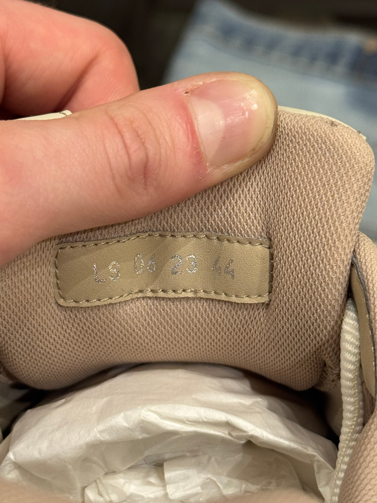Dior B30 Countdown - Beige