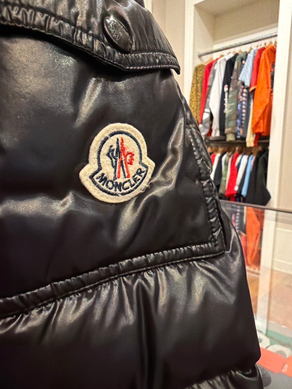Moncler Maya Giubbotto
Down Puffer Jacket - Black