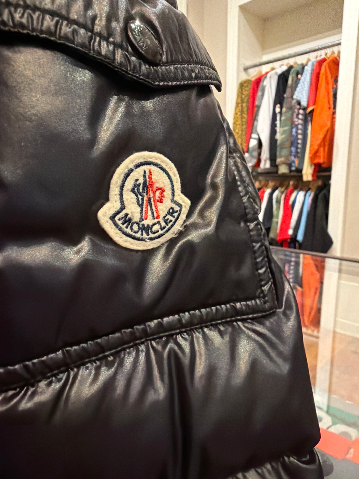 Moncler Maya Giubbotto
Down Puffer Jacket - Black