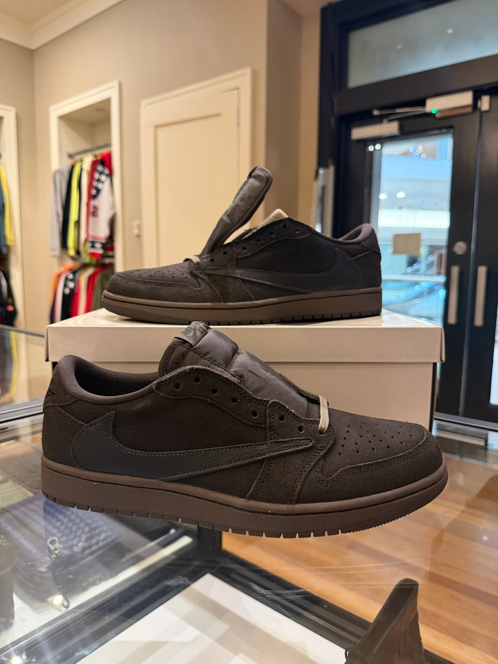 Jordan 1 Low OG SP 'Travis
Scott Velvet Brown'