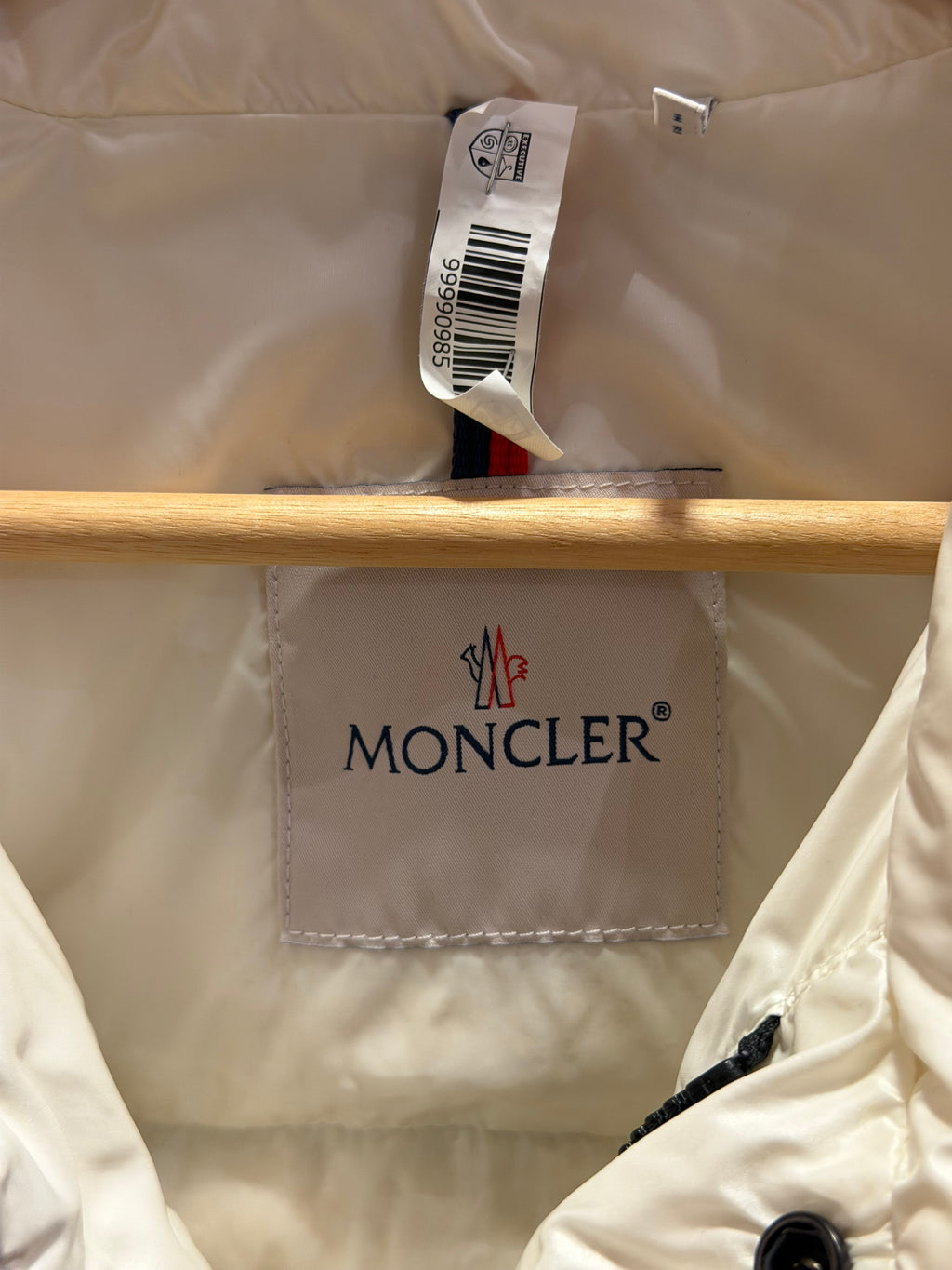 Moncler Light Puffer Coat - White