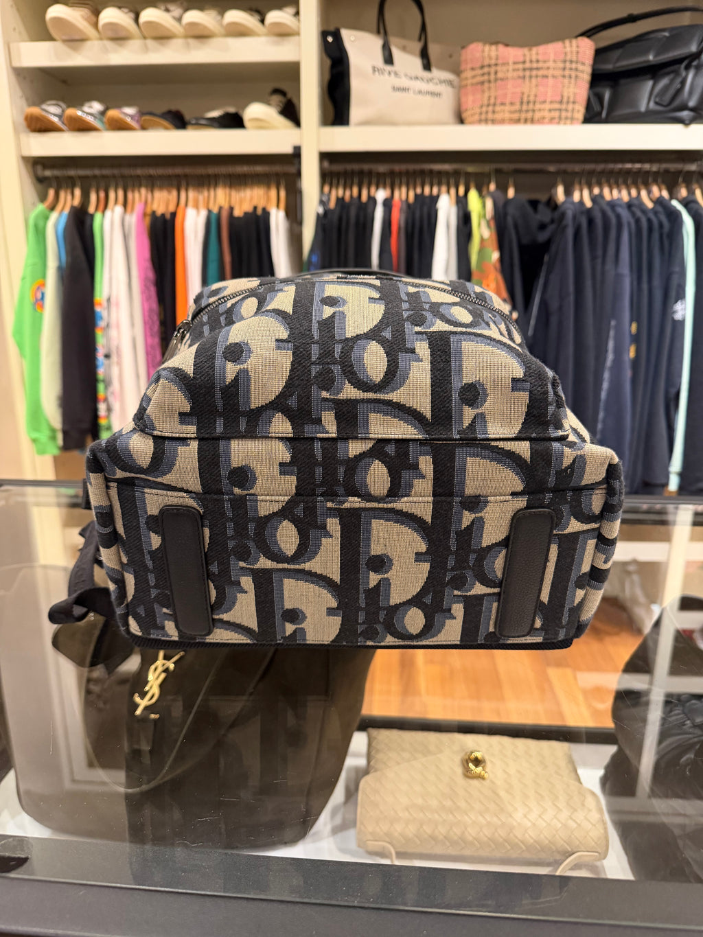 Dior Rider Backpack
Beige and Blue Maxi Oblique Jacquard