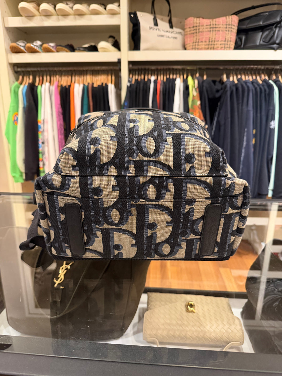 Dior Rider Backpack
Beige and Blue Maxi Oblique Jacquard