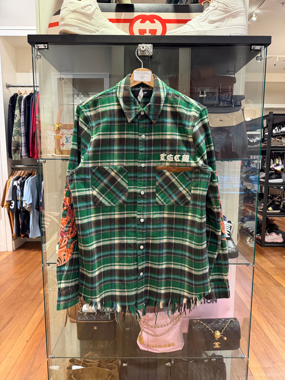 Amiri x The Great City
Workshop Distressed Flannel
- Green