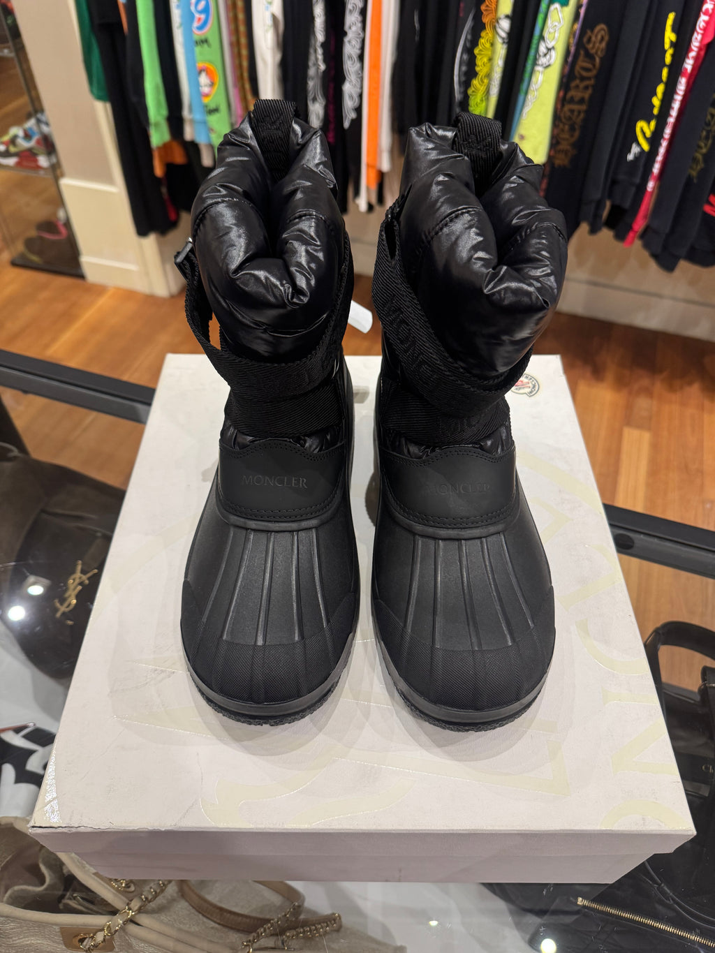 Moncler Summus Belt Boot - Black