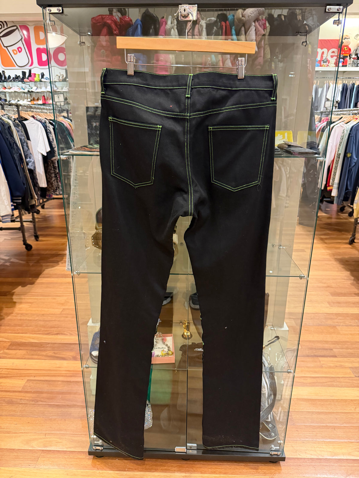 Vlone Old English Contrast Stitch Jeans - Black/Green