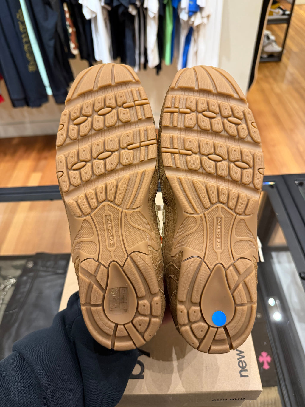 New Balance x Miu Miu 530 SL Suede Sneakers - Cannella