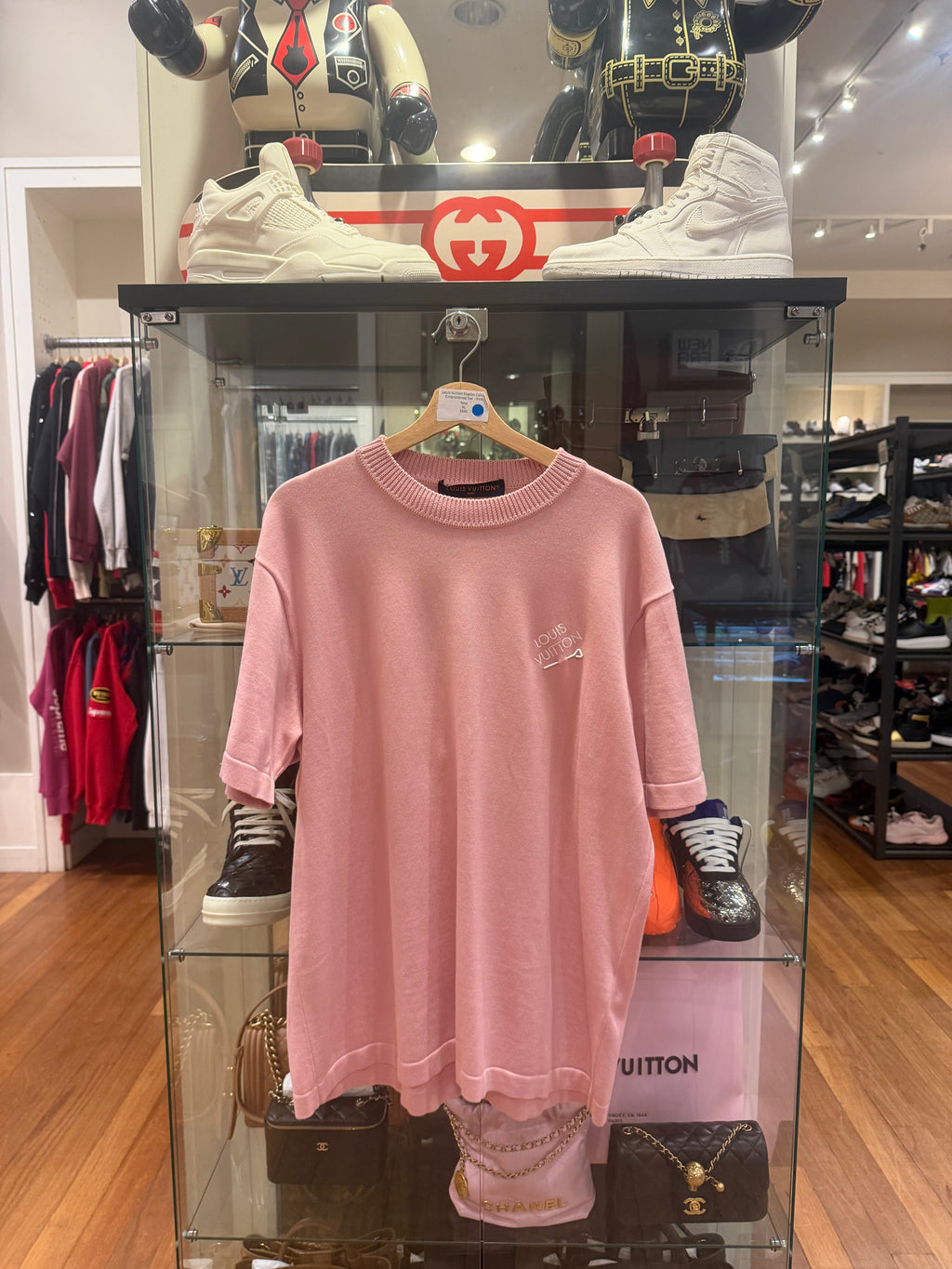 Louis Vuitton Staples Edition
Embroidered Tee - Pink