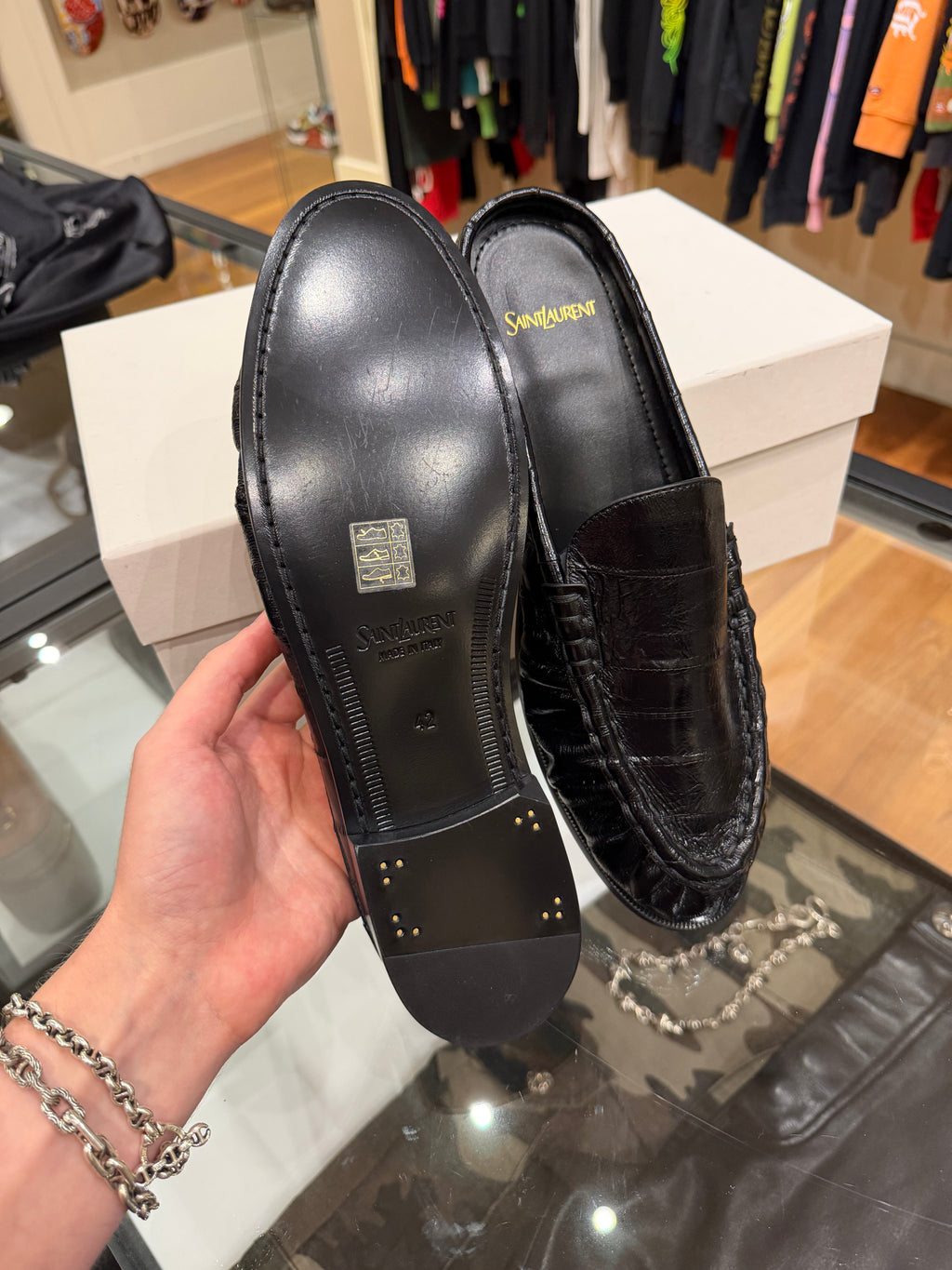 Yves Saint Laurent Mules - Black Cracked Leather