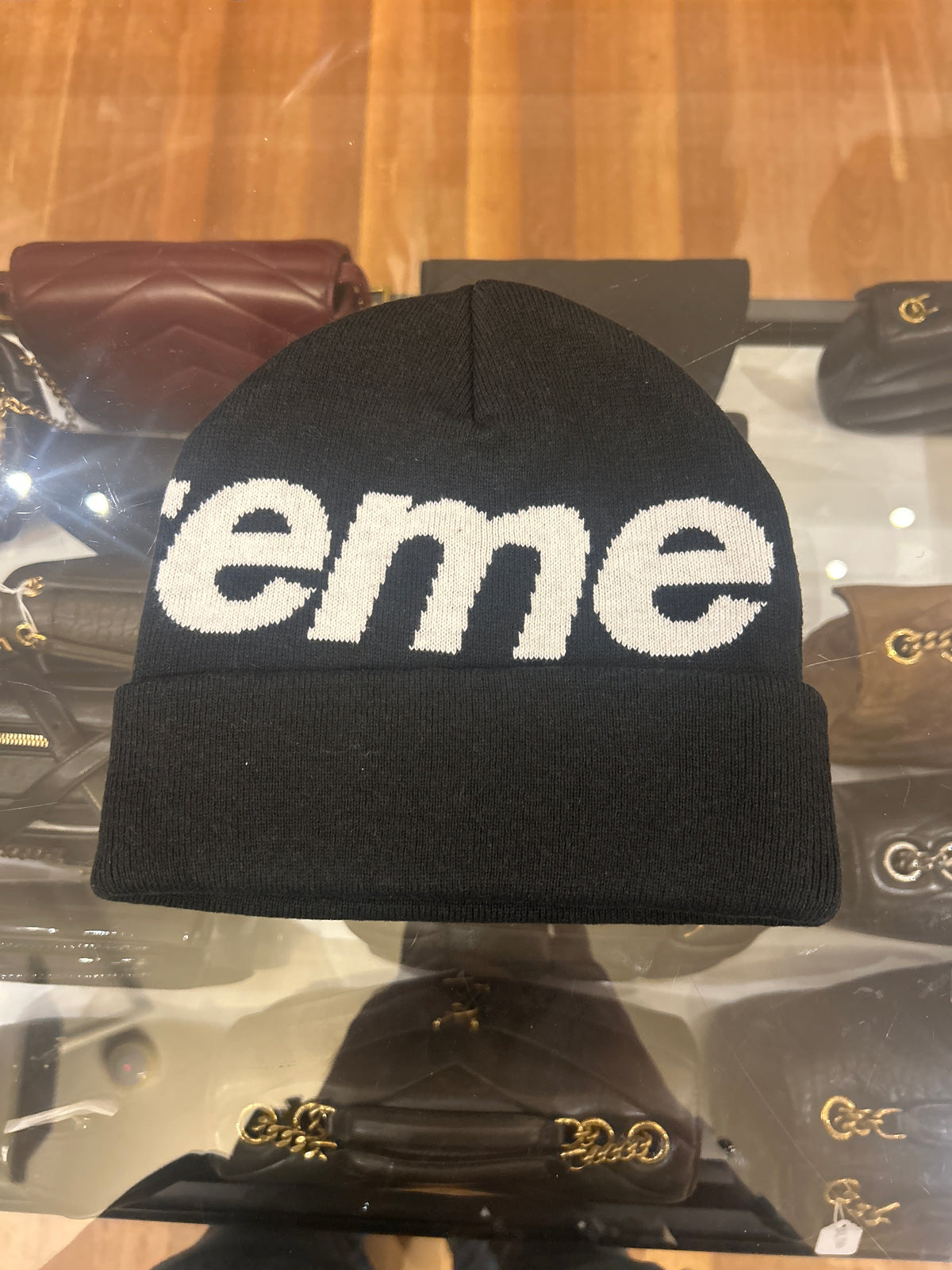 Supreme Big Logo Beanie - Black