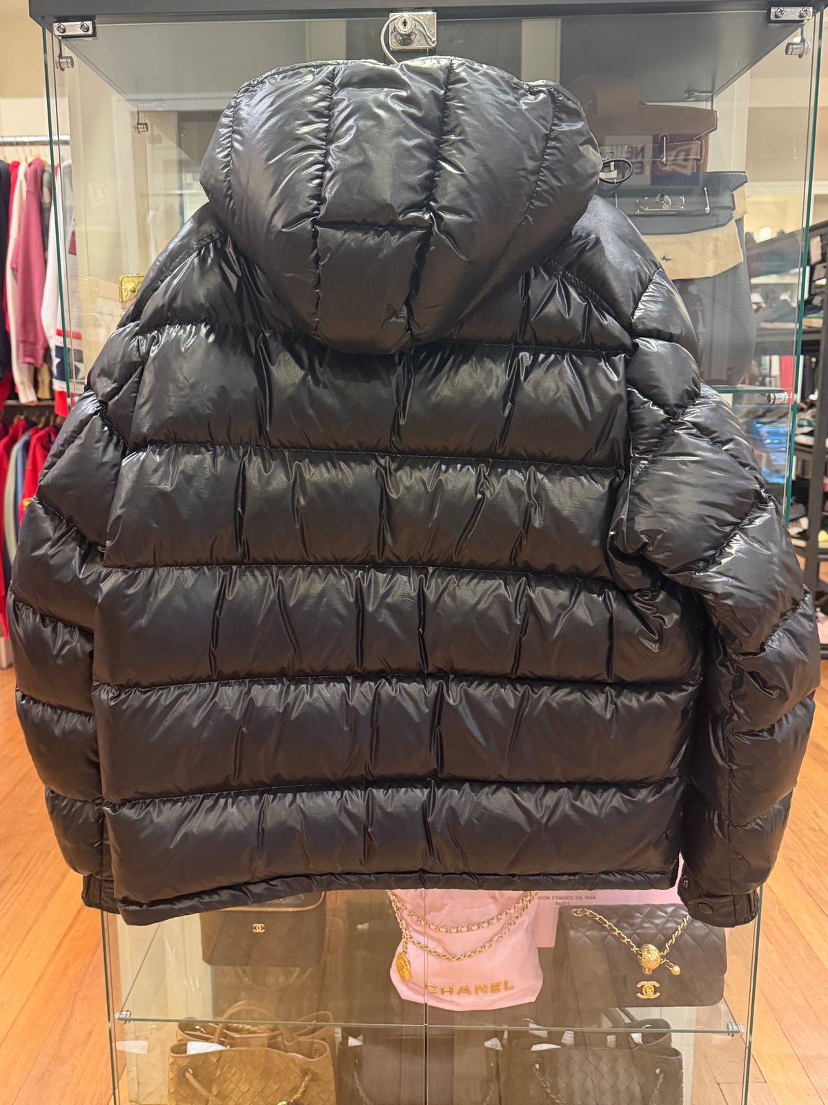 Moncler Maya Giubbotto
Down Puffer Jacket - Black