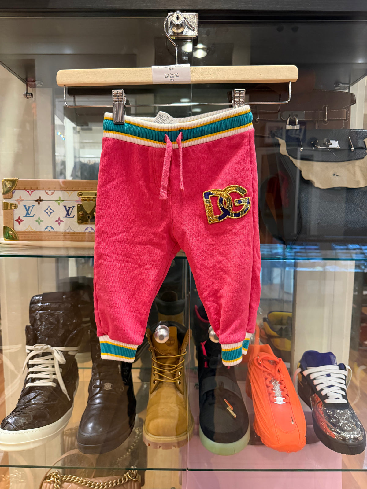 Dolce & Gabbana Sweats -
Pink