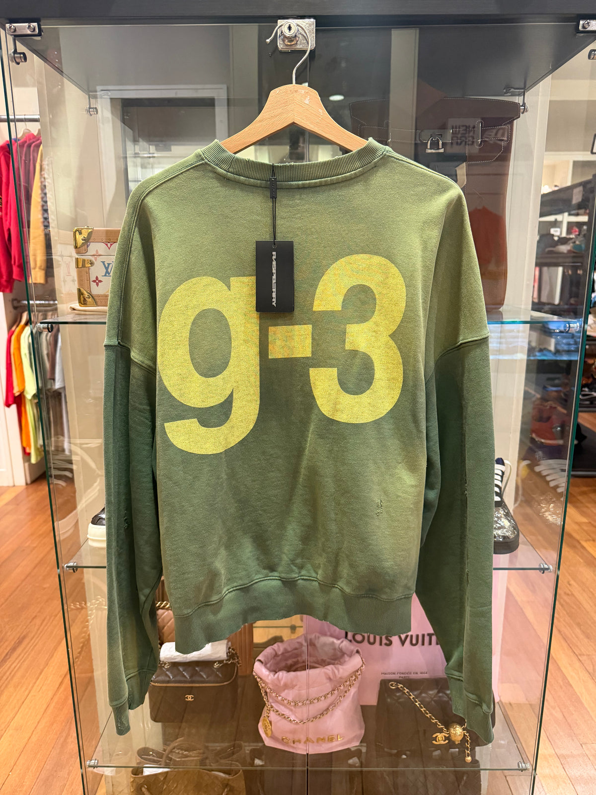 GV Gallery ‘g-3’ Distressed Crewneck - Green