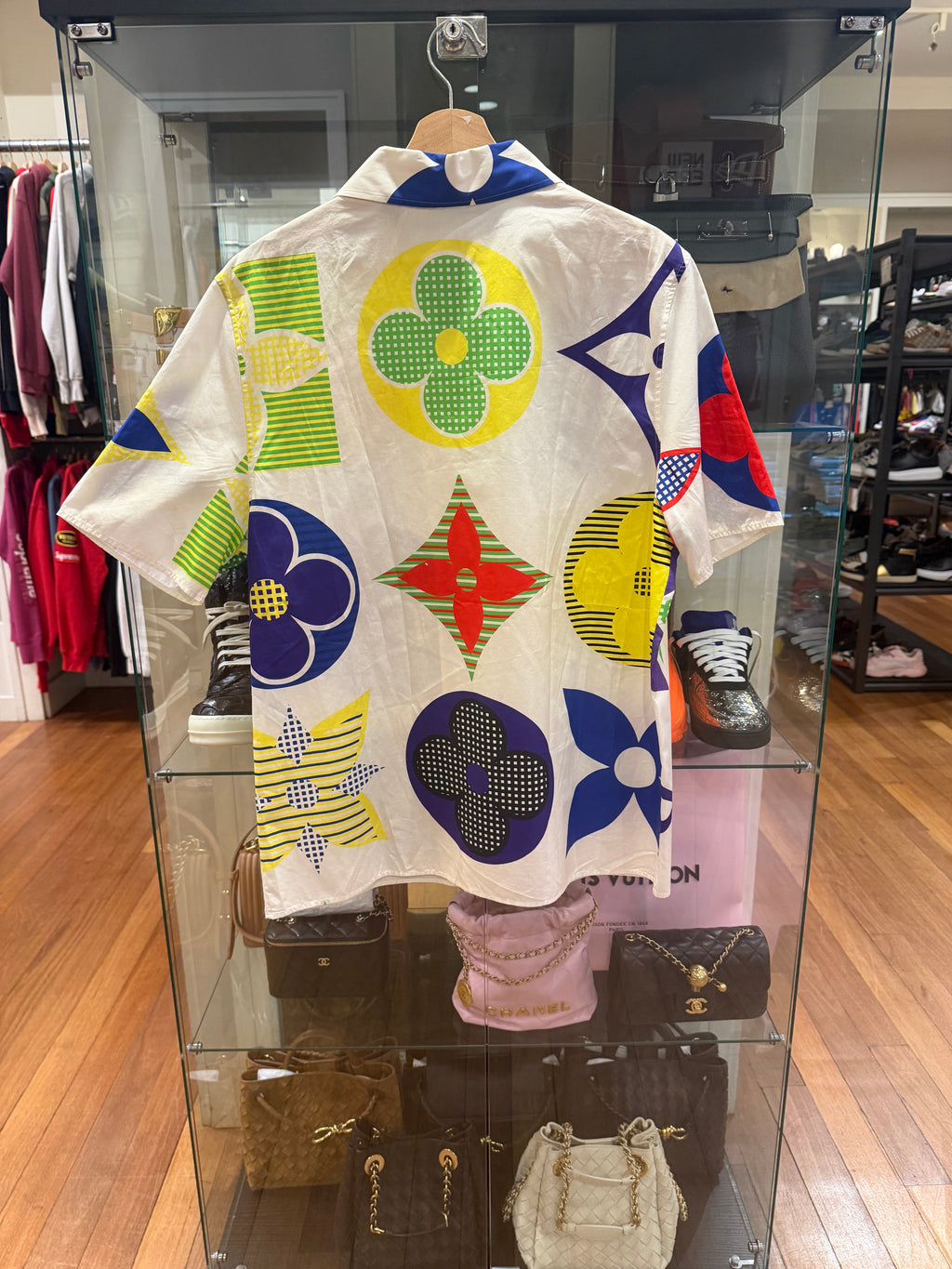 Louis Vuitton Multicolor
Monogram Hawaiin Button
Down