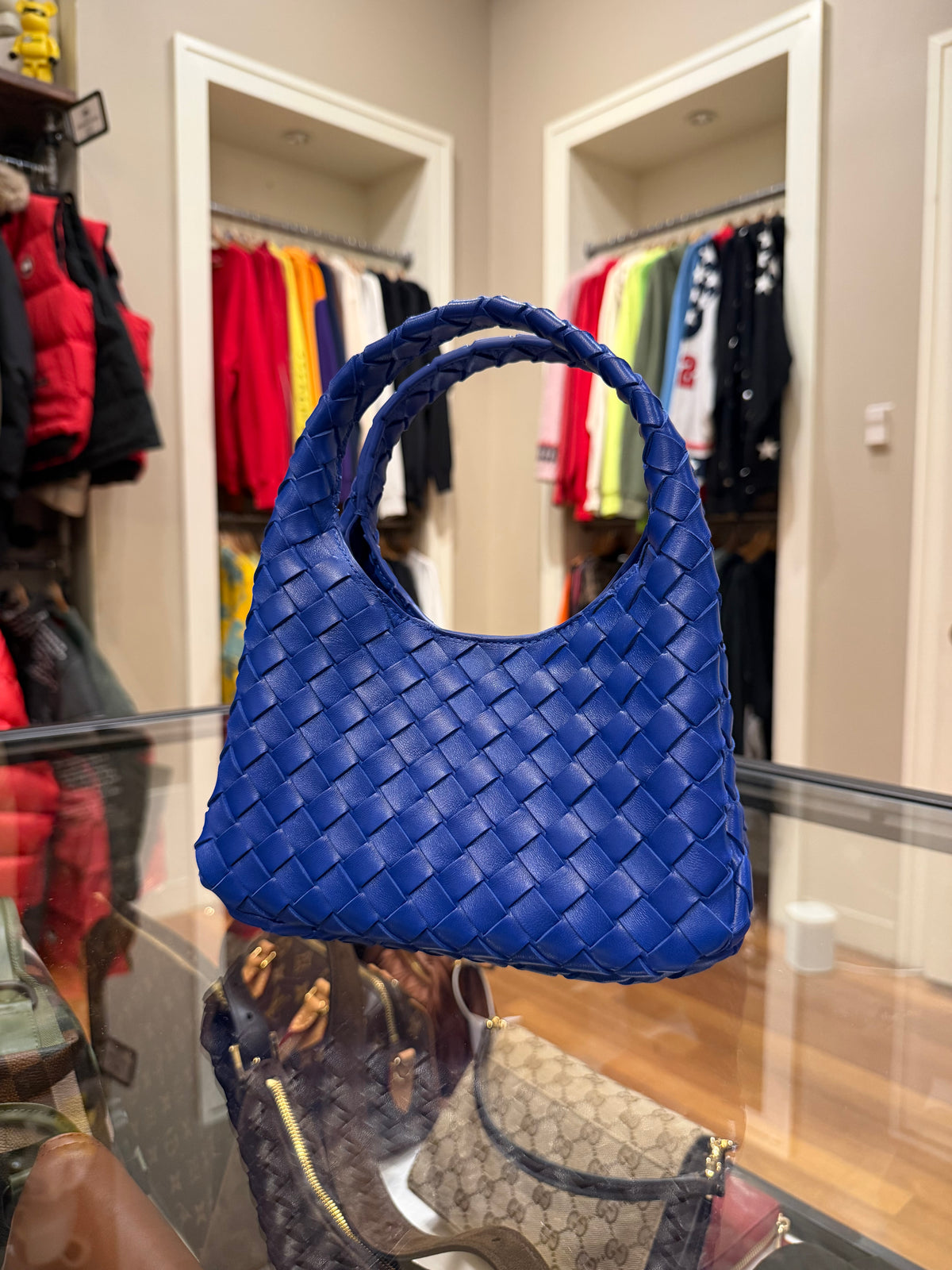 Bottega Veneta Intrecciato Woven Leather Shoulder Bag - Royal Blue