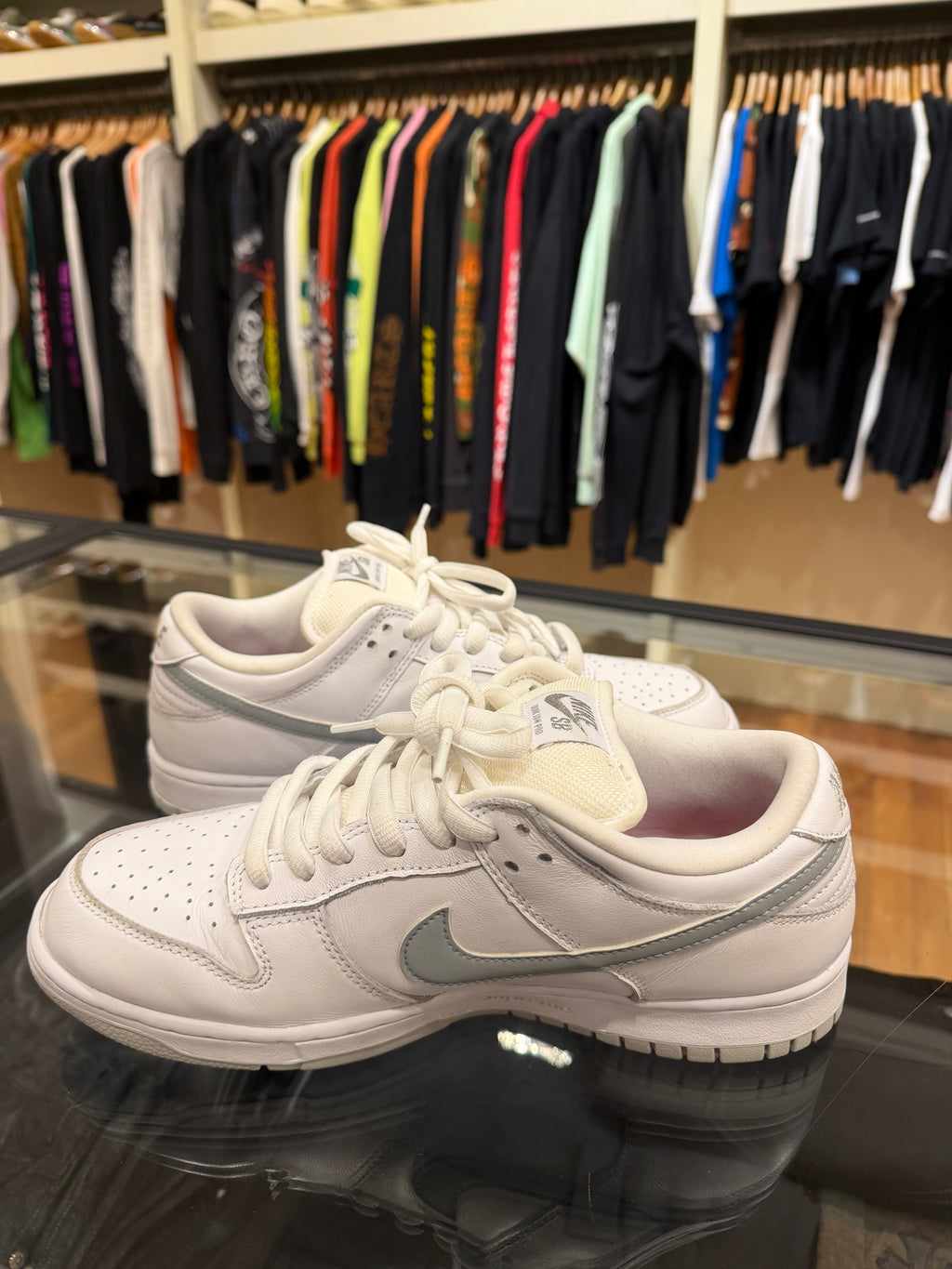Supreme x Nike SB Dunk Low 94 ‘White Metallic Silver’