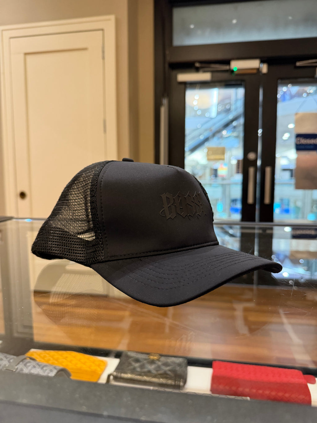 Bossi Skull Trucker Hat - Black