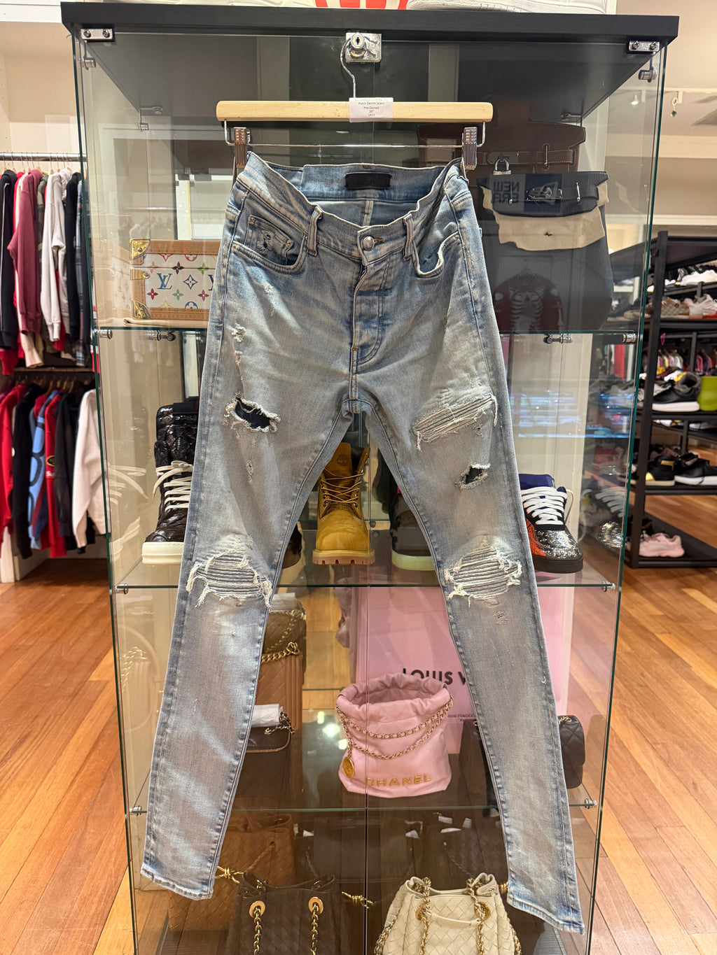 Amiri MX1 Denim Paisley
Patch Denim Jeans