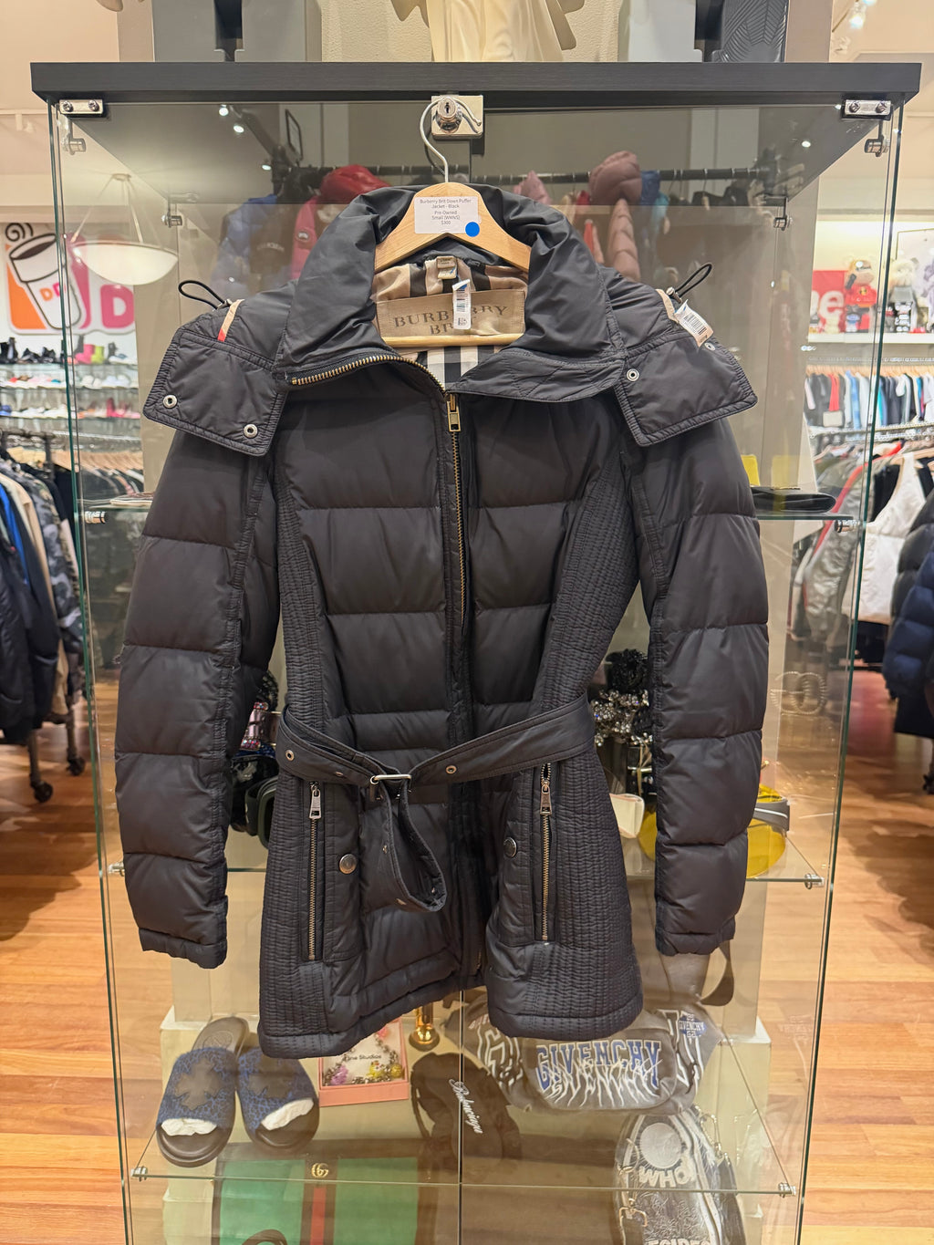 Burberry Brit Down Puffer
Jacket - Black