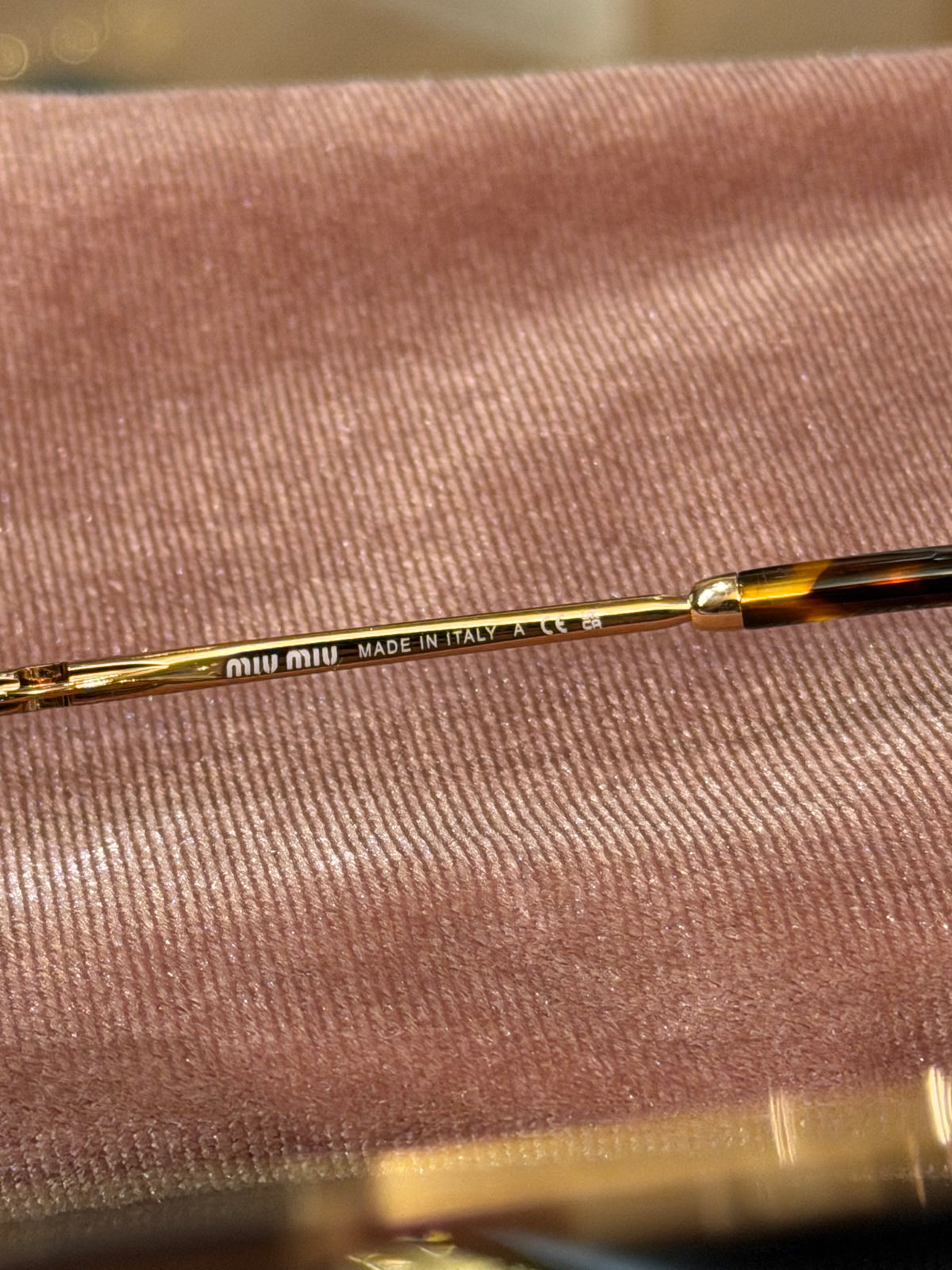 Miu Miu 0MU 52YS Sunglasses