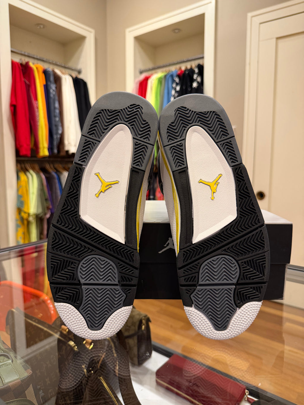 Jordan 4 Retro ‘Rare Air’ - Tour Yellow