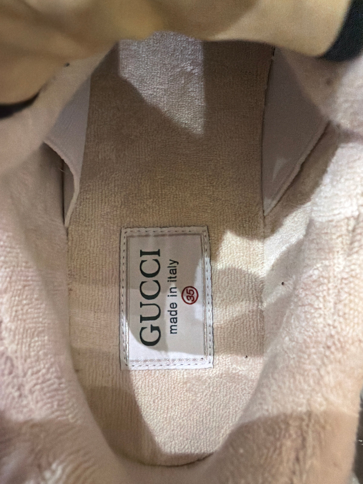Gucci Ultraspace Sneaker