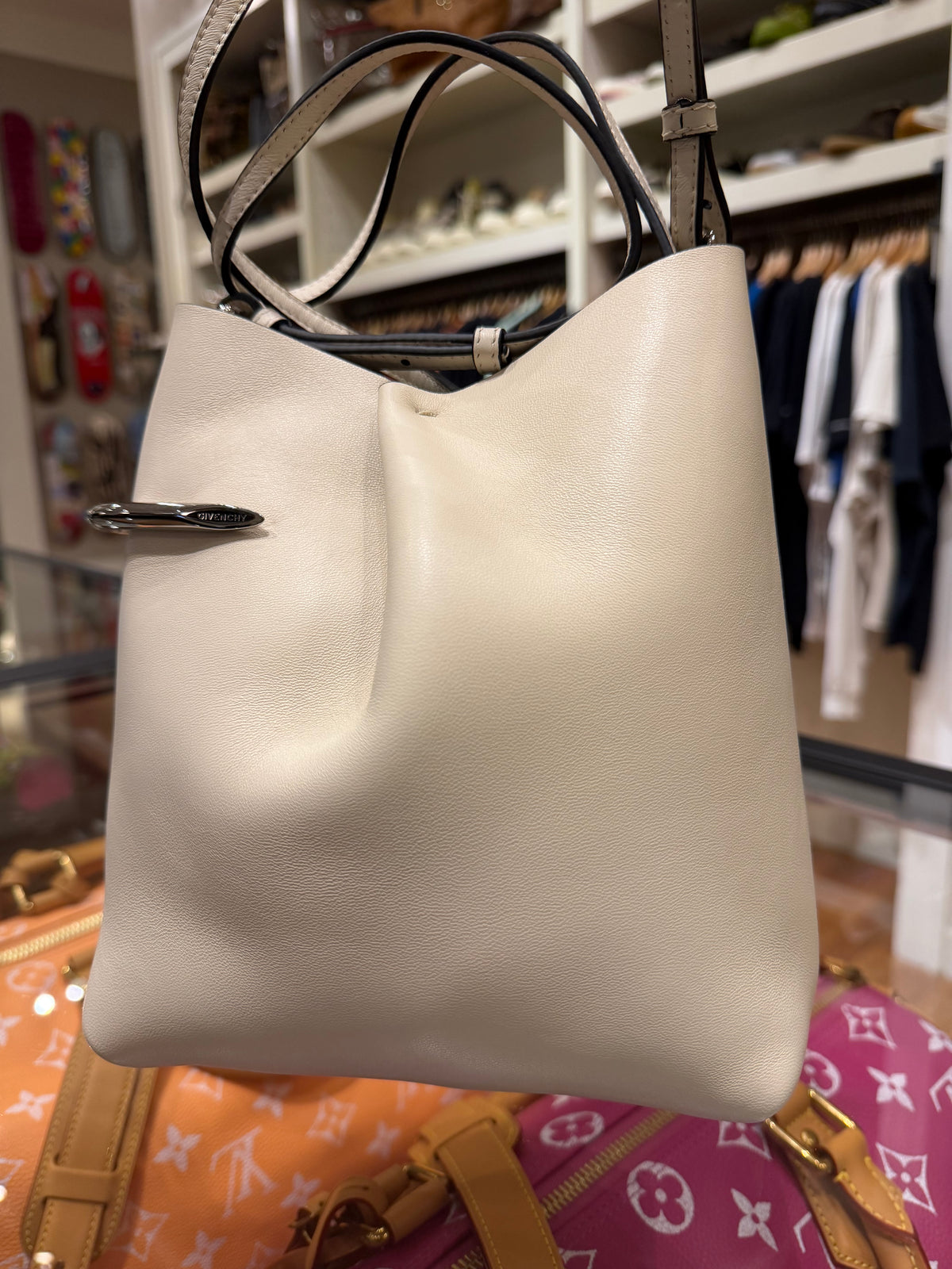 Givenchy Pinch Me Shoulder Bag Cream