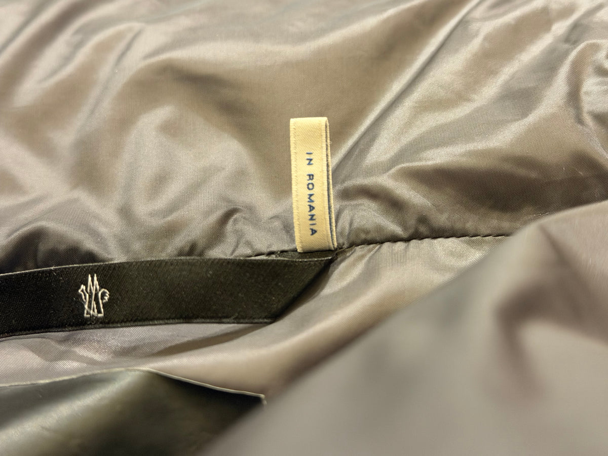 Moncler Grenoble Mazod Down Jacket - White