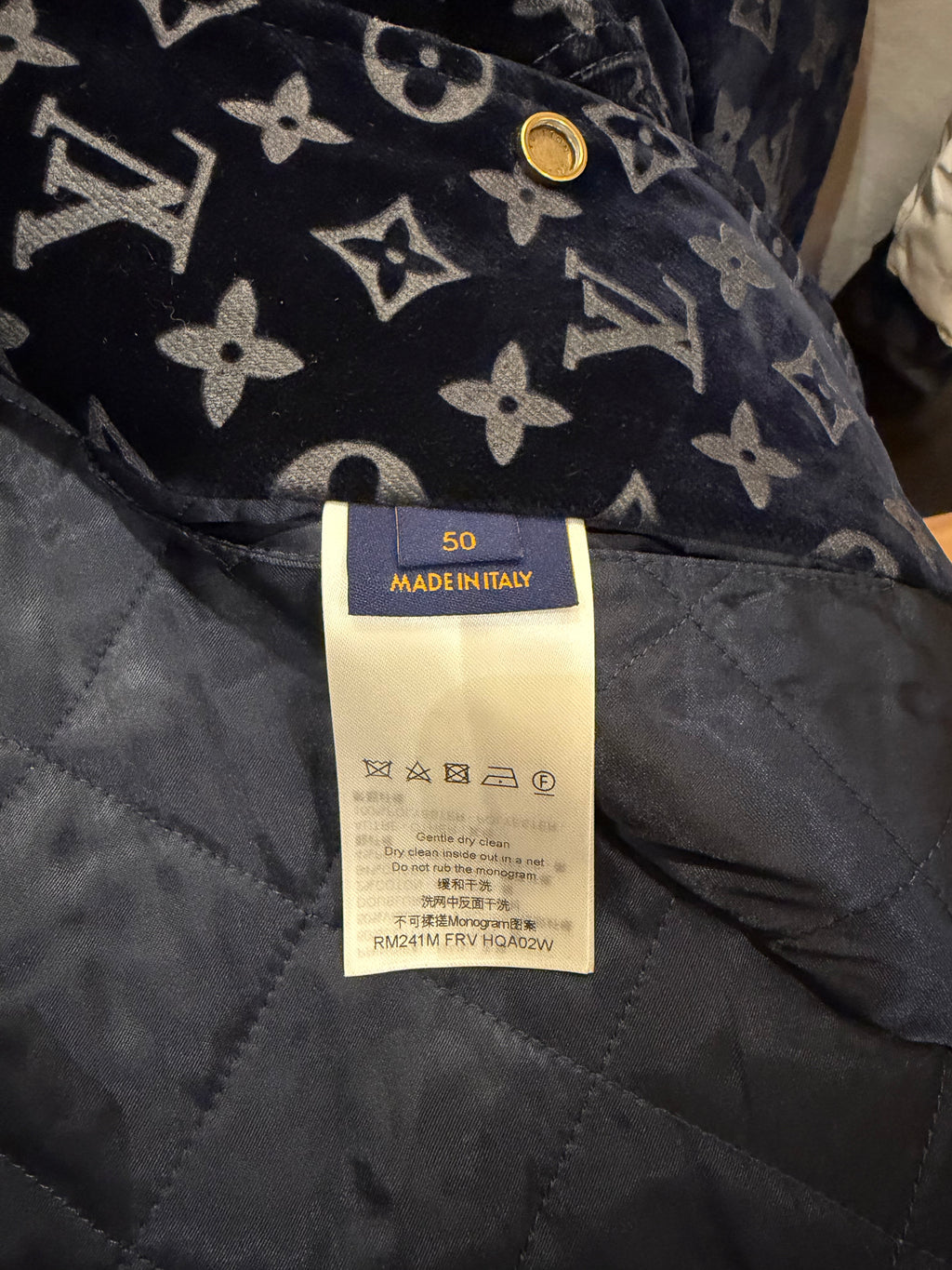 Louis Vuitton Fire Cloud
Denim Jacket - Bleached
Denim