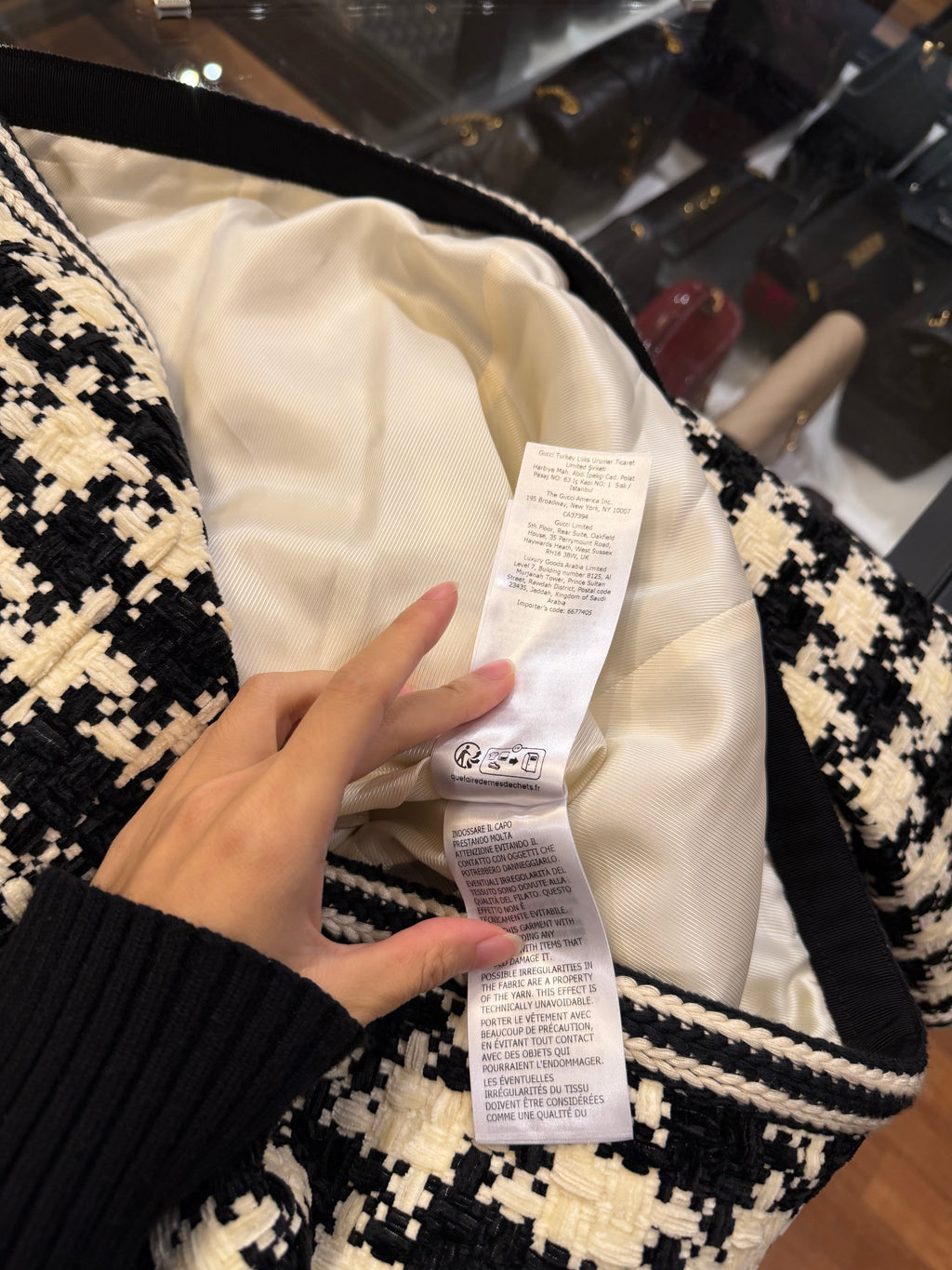 Gucci Knit Houndstooth
Chenille Jacket
