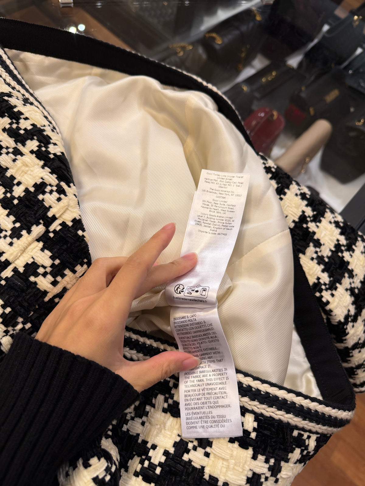 Gucci Knit Houndstooth
Chenille Jacket