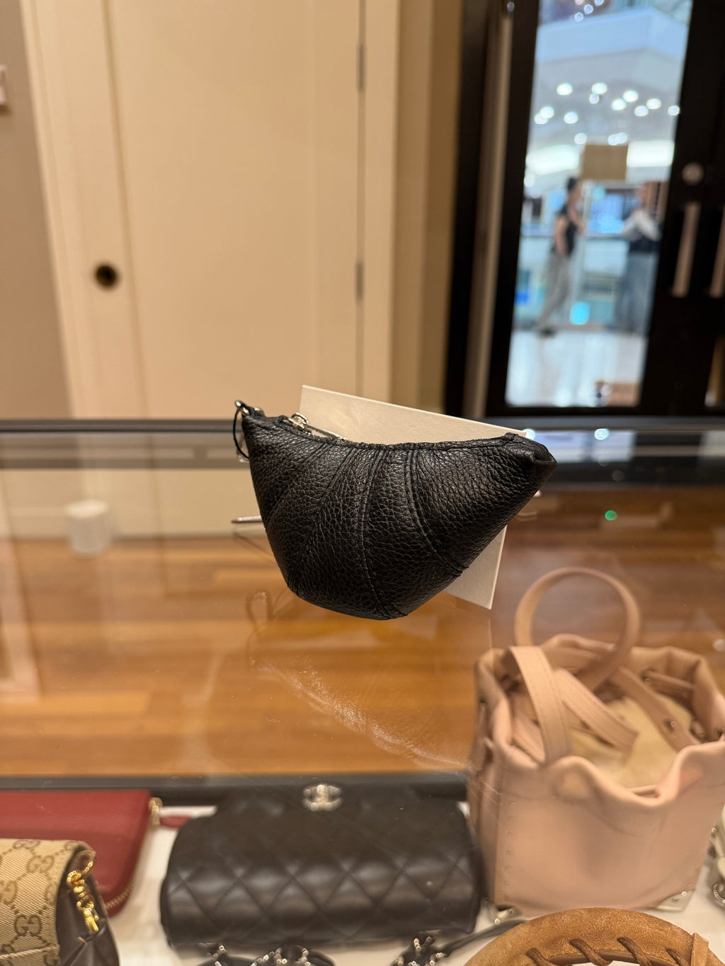 Lemair Mini Croissant Keyring In Black Leather