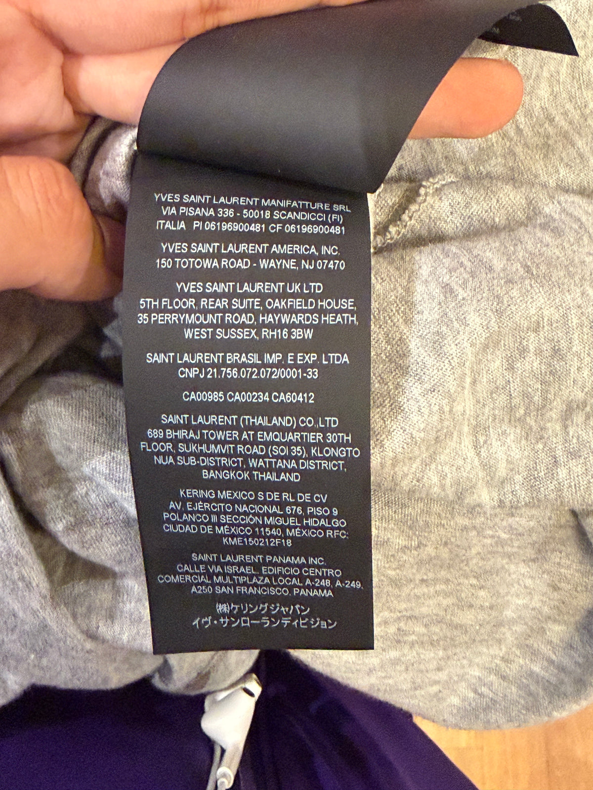 Saint Laurent Backwards
Logo Tee - Grey