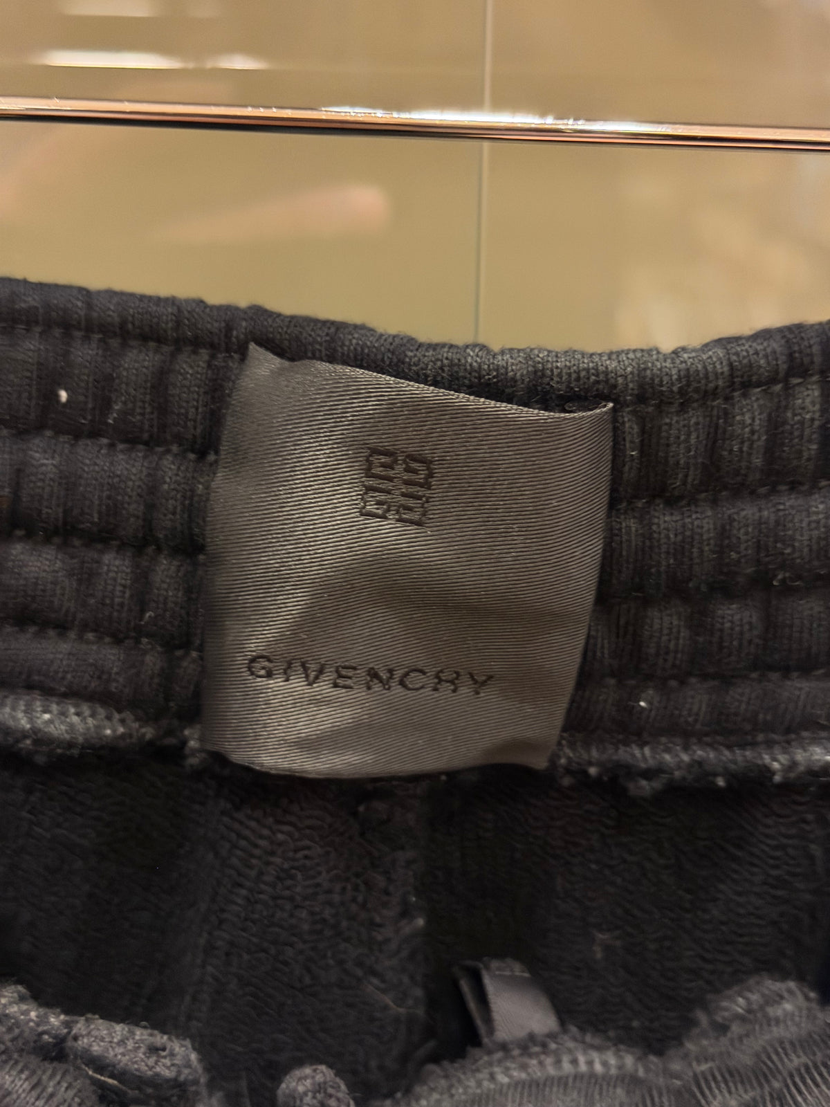 Givenchy Spellout Print Sweatpants - Black