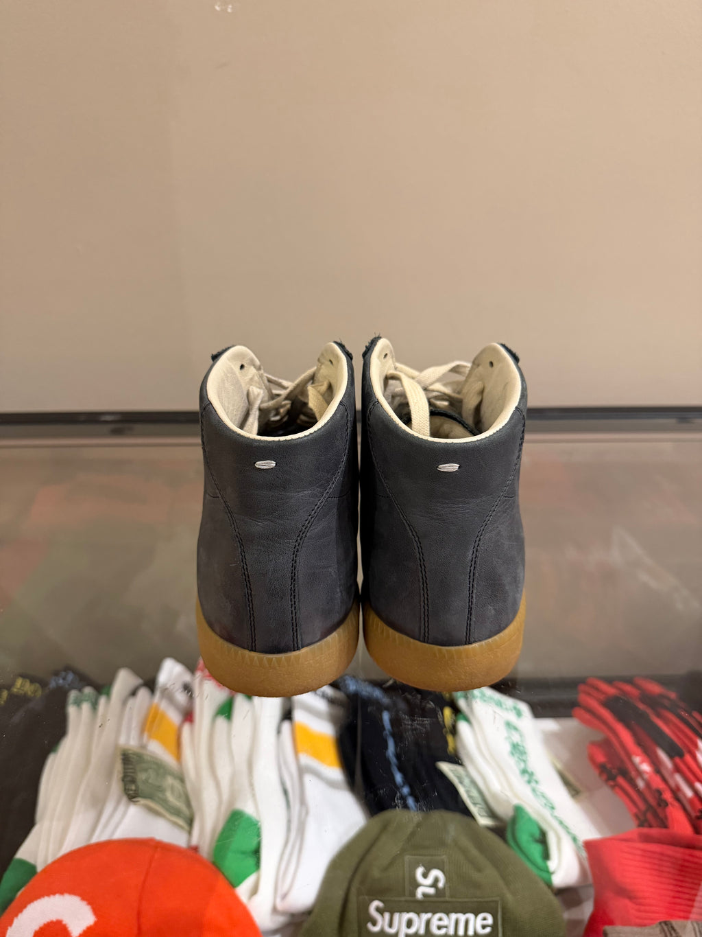Maison Margiela Replica High
- Navy/Paint Splatter