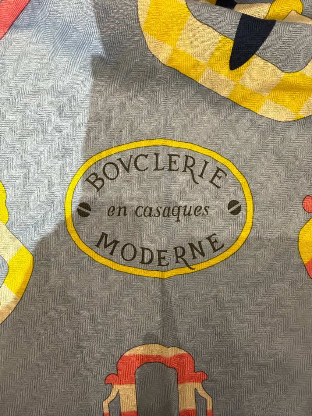 Hermes Bouclerie Moderne en Casaques triangle