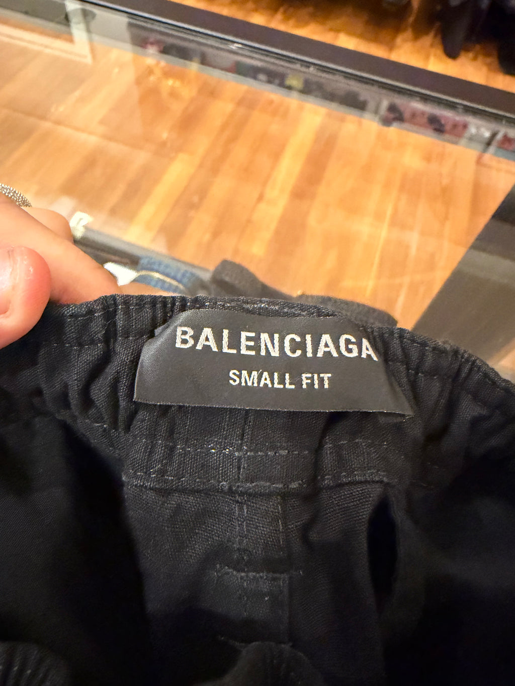 Balenciaga Loose Fit Cargo
Pants - Black