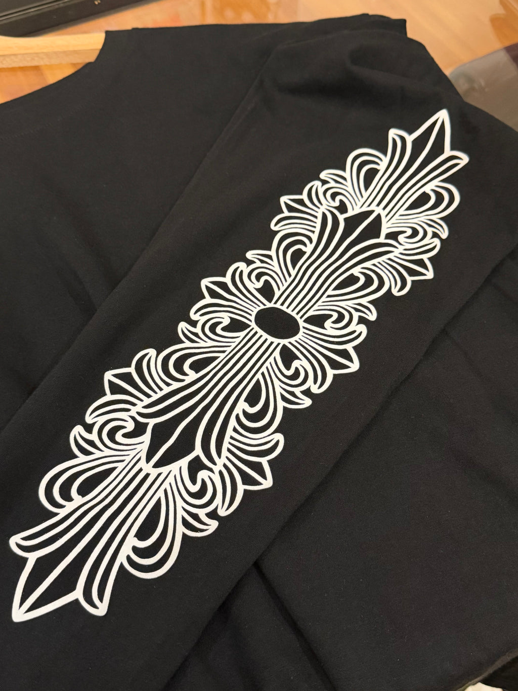 Chrome Hearts New York Horseshoe Pocket Logo Floral LS - Black