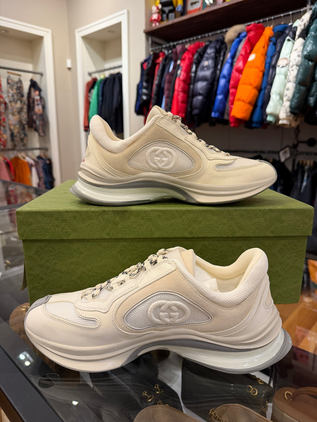 Gucci Run Sneaker - White Suede & Leather