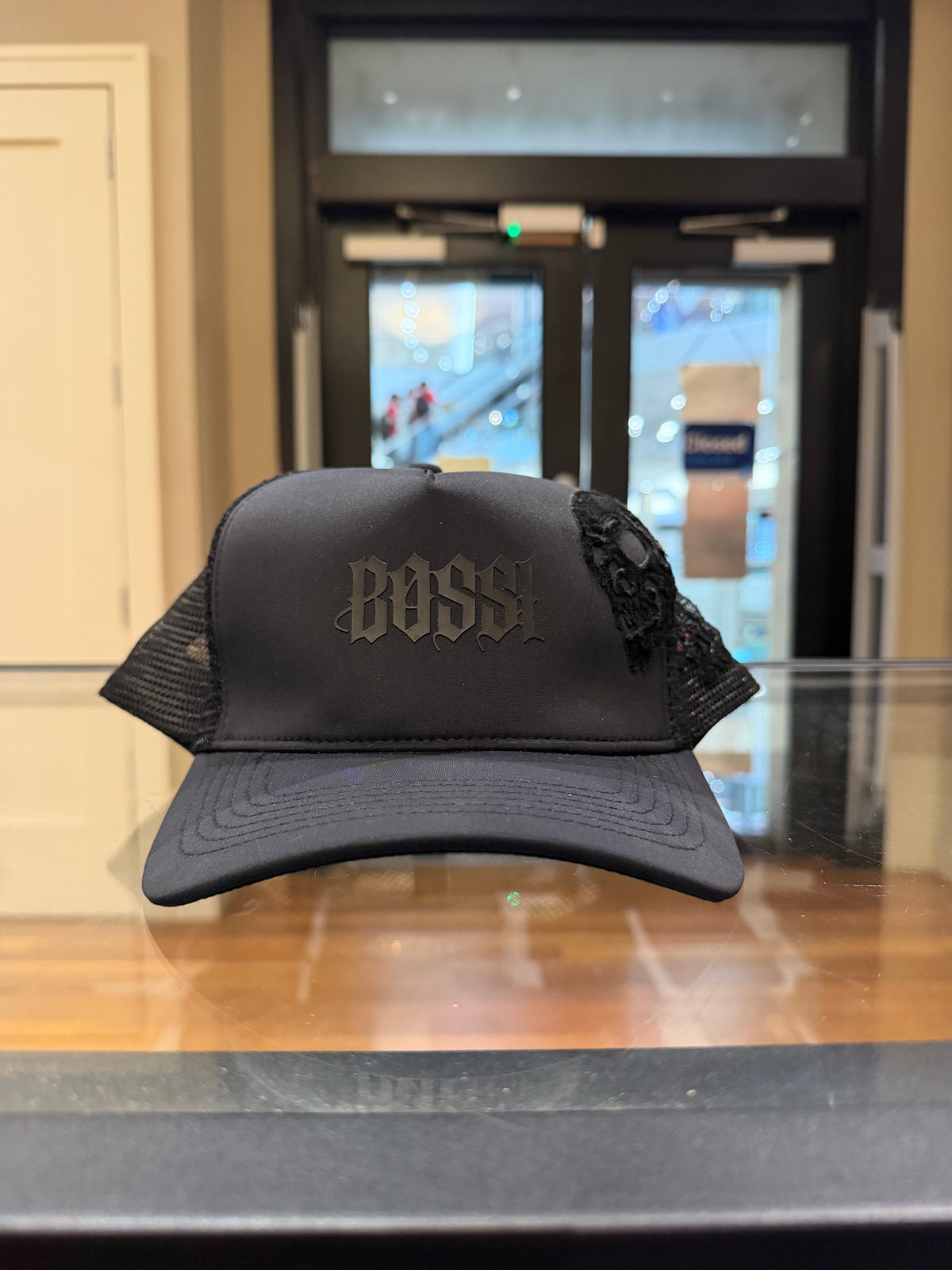 Bossi Skull Trucker Hat - Black