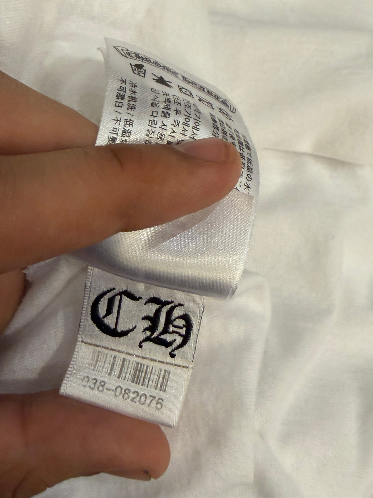 Chrome Hearts Neck Print LS
Shirt - White/Blue