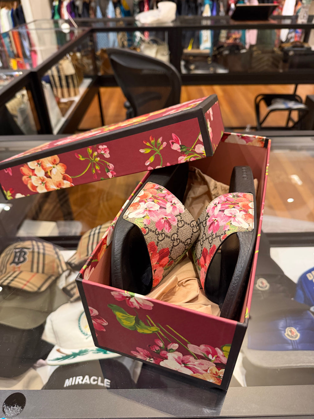 Gucci GG Blooms Supreme Slides - WMNS Beige & Floral